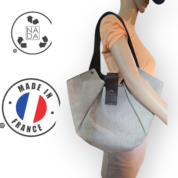 nada paris Handbags - NAda PARIS Tulip Women's Gray Shoulder Bag